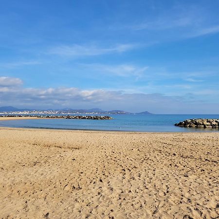 Appartement L'Evasion, Vue Mer, Plages A Pied Fréjus Zewnętrze zdjęcie