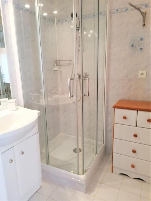 Appartement L'Evasion, Vue Mer, Plages A Pied Fréjus Zewnętrze zdjęcie